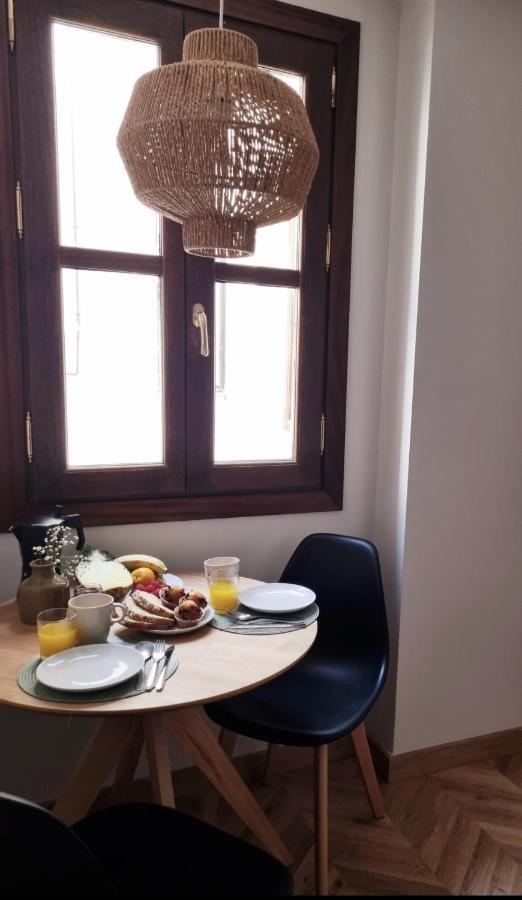 Cozy Apartment In The City Center Гранада Екстериор снимка