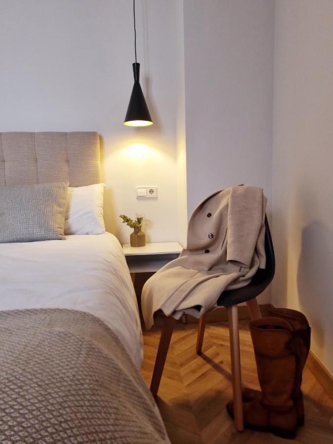 Cozy Apartment In The City Center Гранада Екстериор снимка